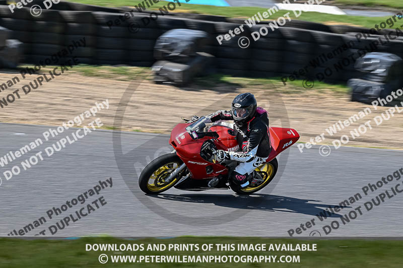 enduro digital images;event digital images;eventdigitalimages;lydden hill;lydden no limits trackday;lydden photographs;lydden trackday photographs;no limits trackdays;peter wileman photography;racing digital images;trackday digital images;trackday photos